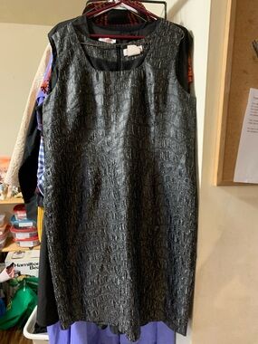 Aldila Black Metallic Textured Midi Sheath Dress